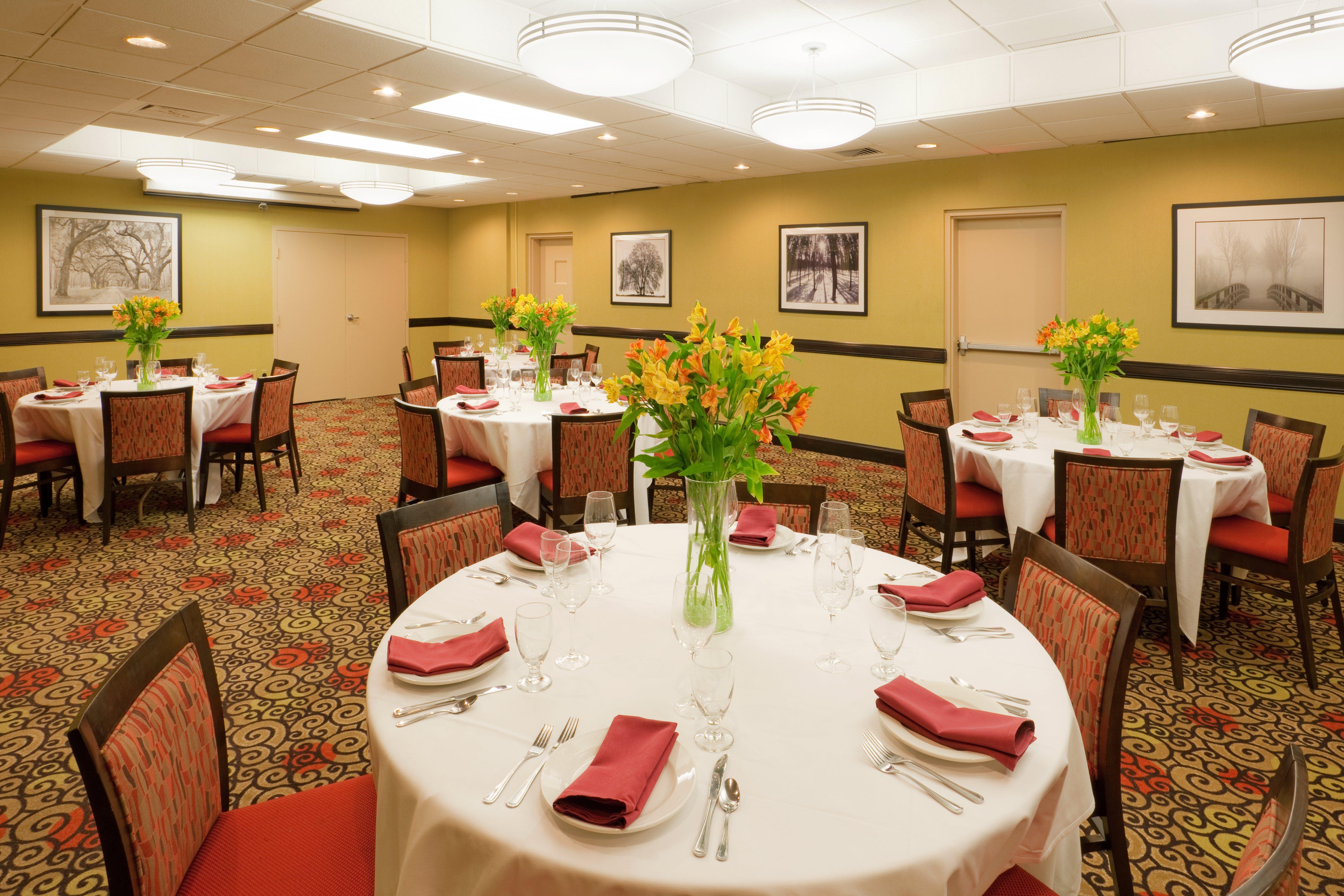 Holiday Inn Portsmouth By Ihg Bagian luar foto