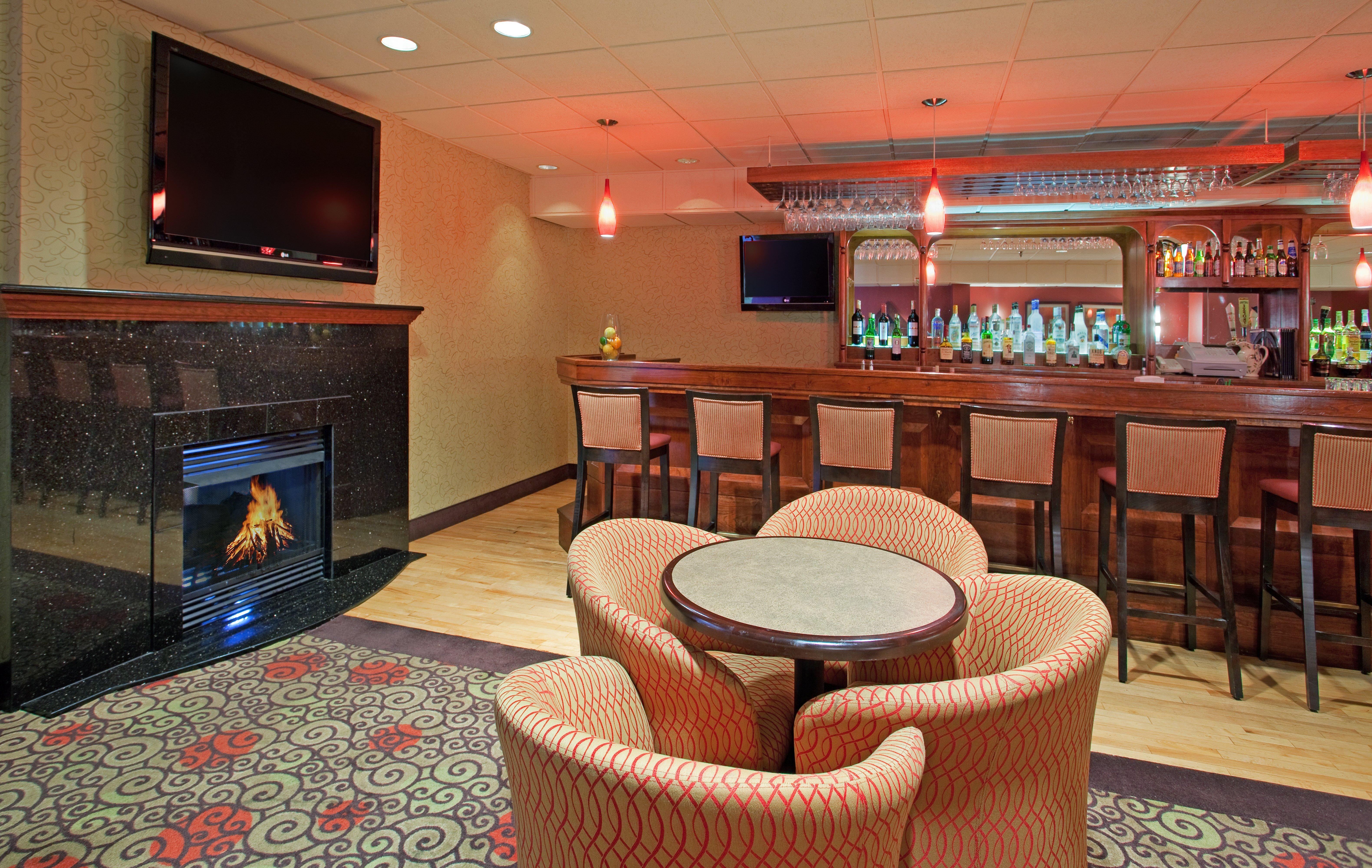 Holiday Inn Portsmouth By Ihg Bagian luar foto
