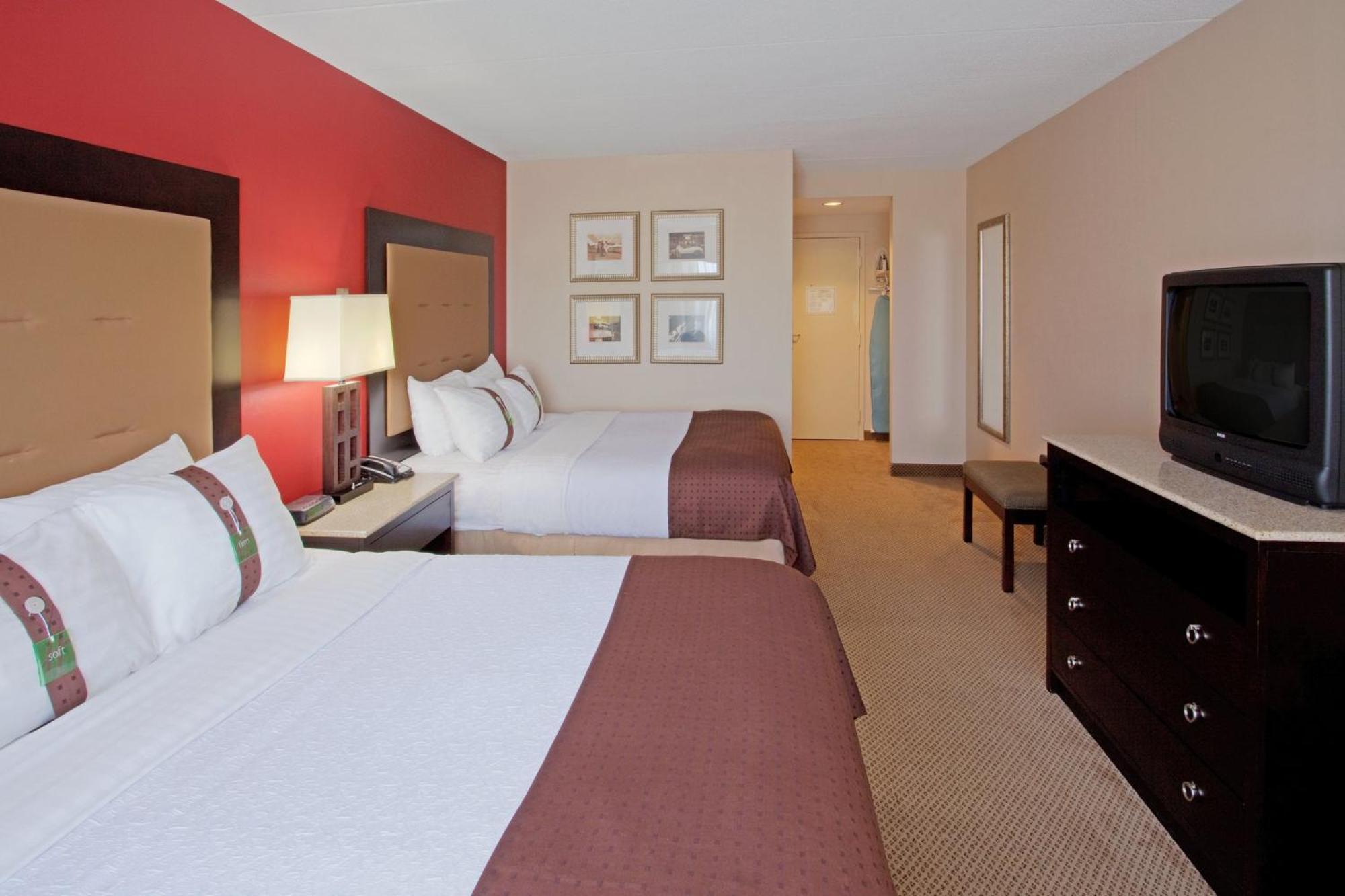 Holiday Inn Portsmouth By Ihg Bagian luar foto