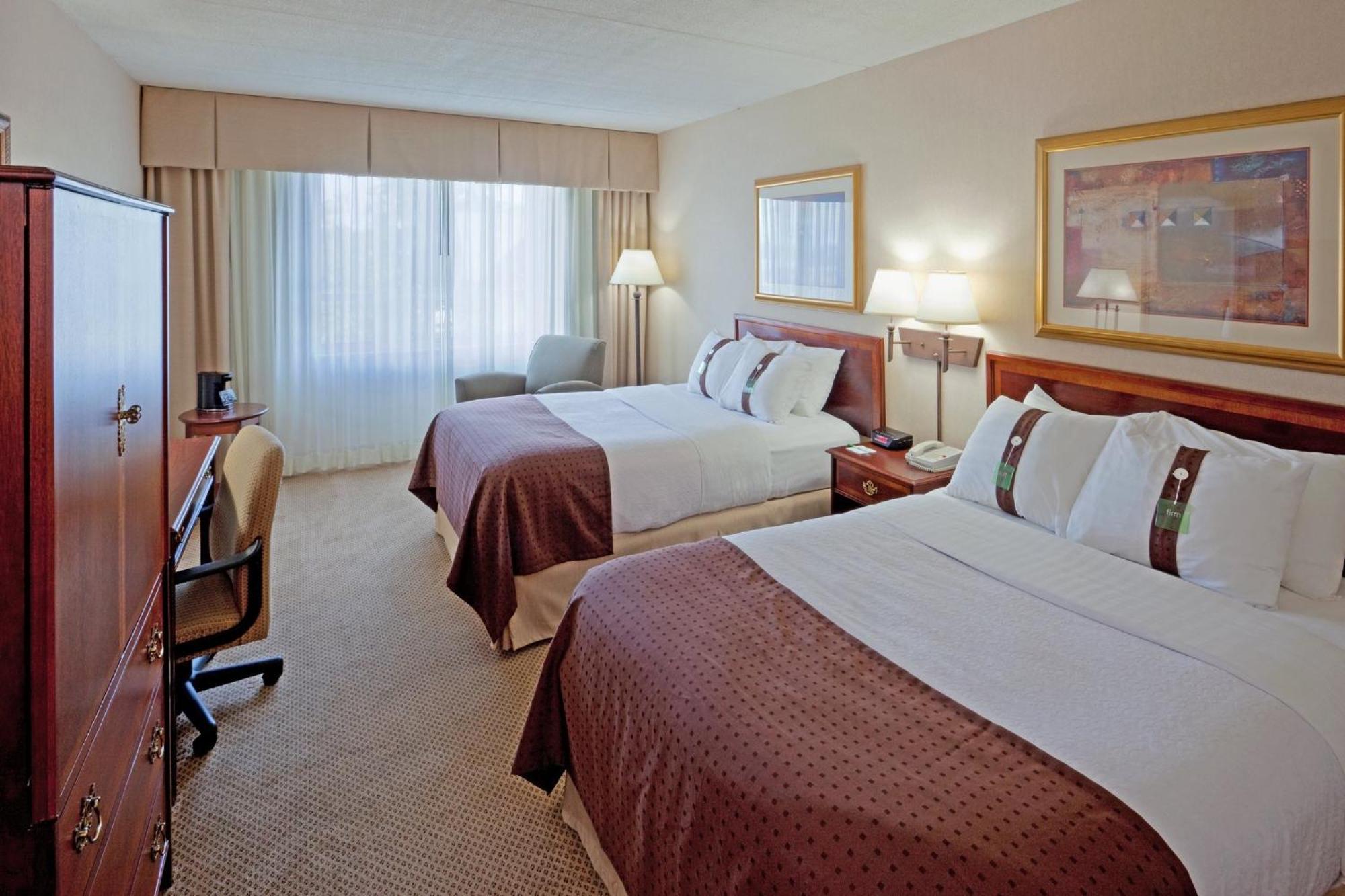 Holiday Inn Portsmouth By Ihg Bagian luar foto