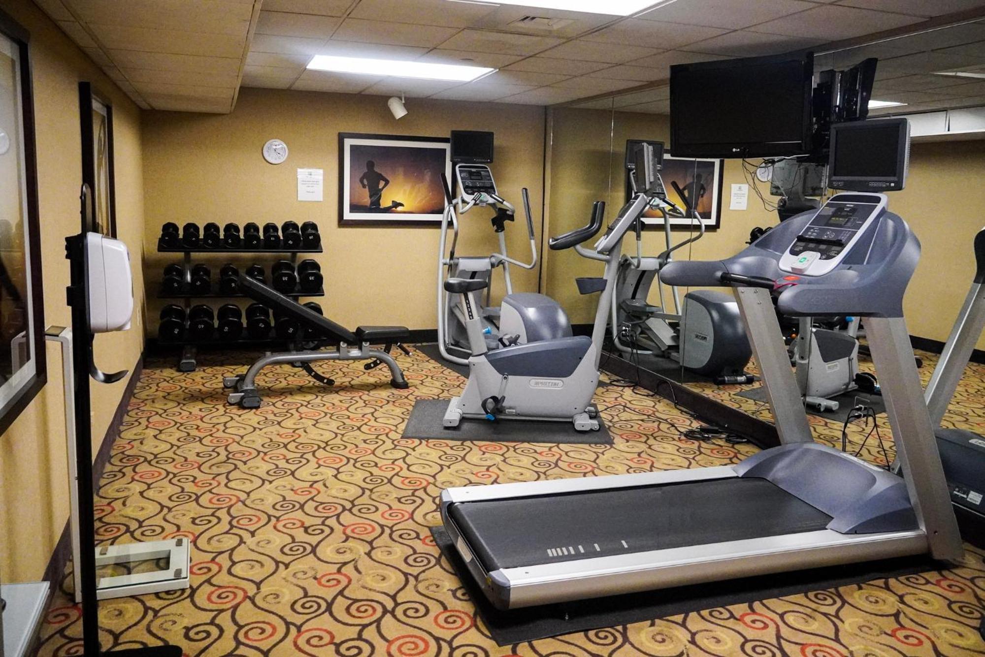 Holiday Inn Portsmouth By Ihg Bagian luar foto